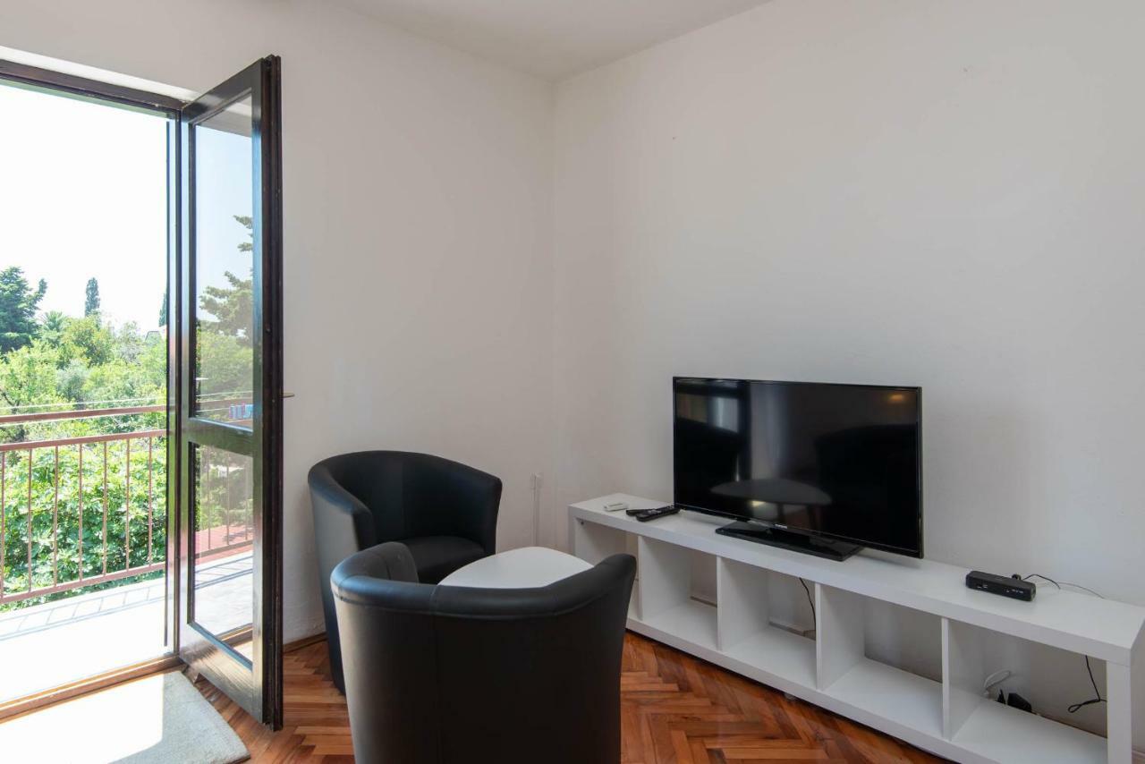 Apartments Ljiljana Orebic Luaran gambar